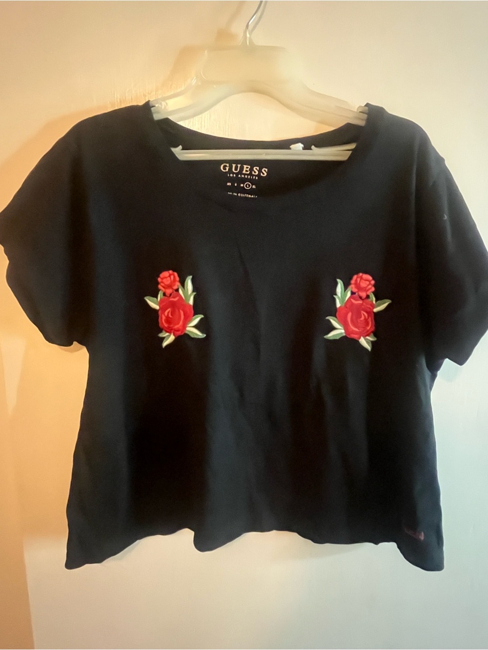 GUESS Black Crop Top with Red Rose Motifs